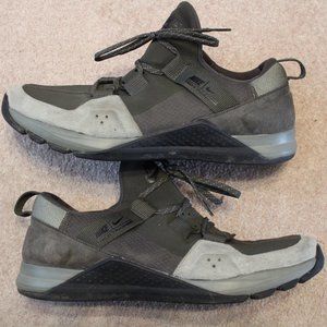 Men's Nike Tech Trainer